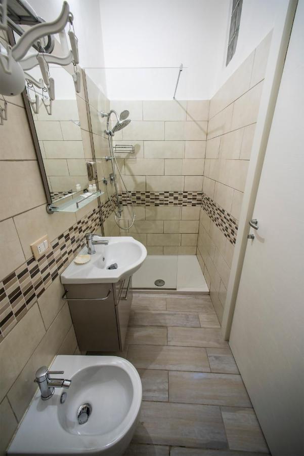 Hotel Sabatino Фоллоніка Екстер'єр фото