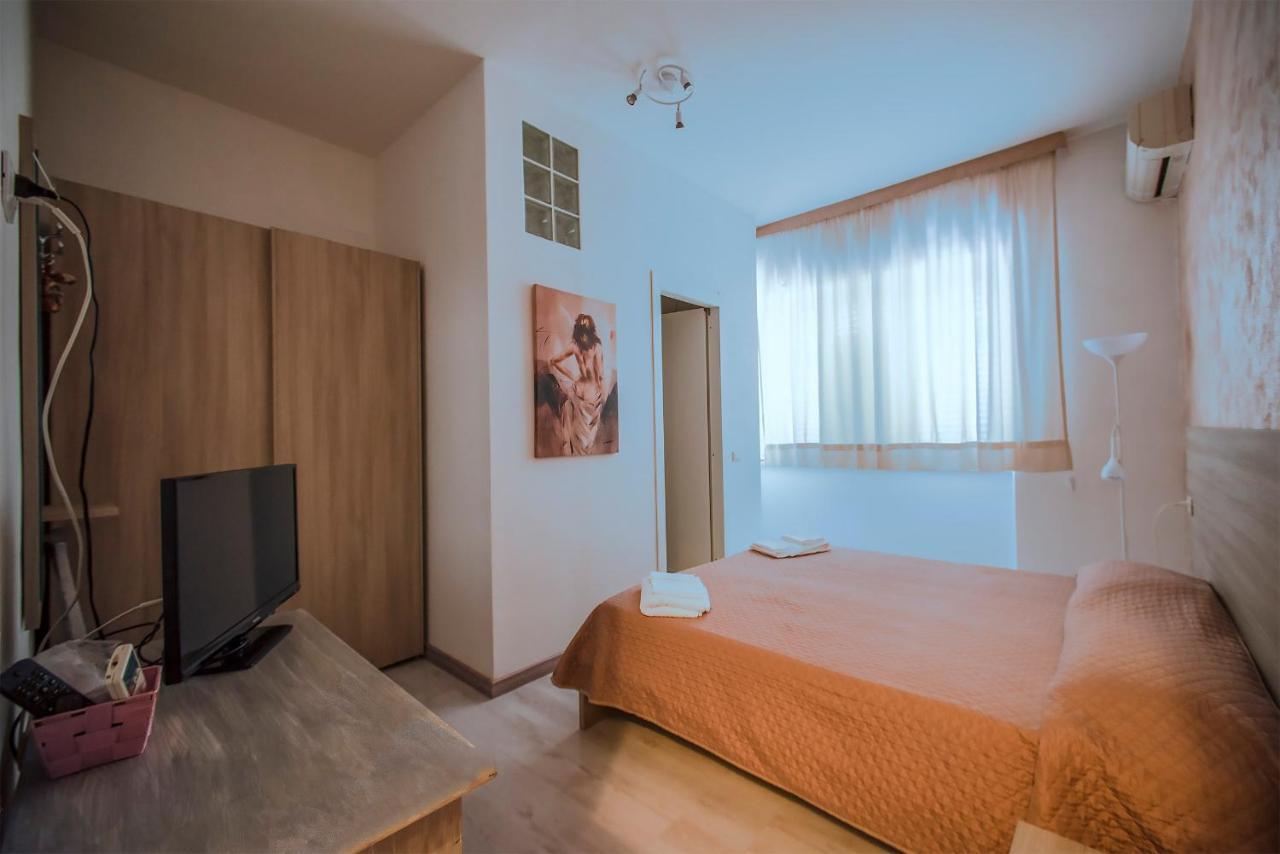 Hotel Sabatino Фоллоніка Екстер'єр фото