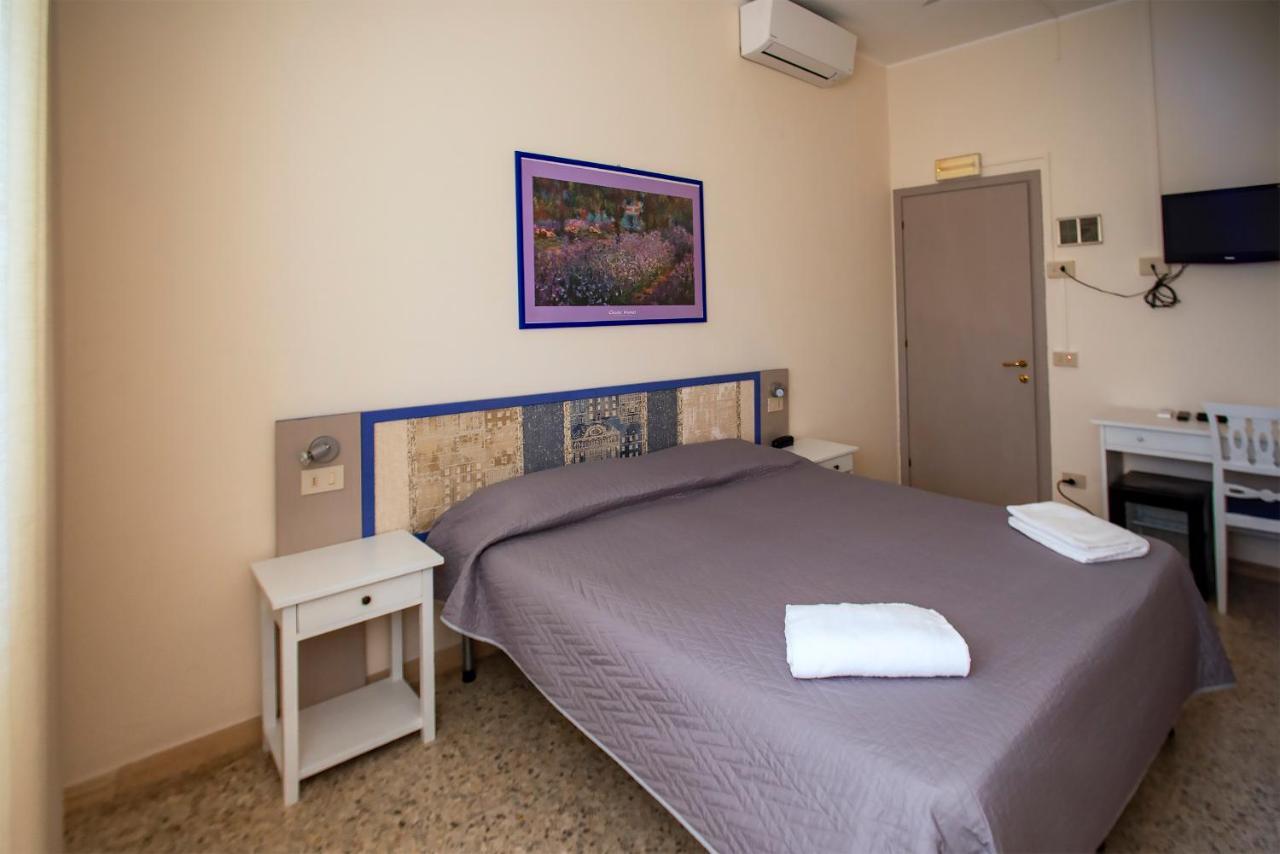 Hotel Sabatino Фоллоніка Екстер'єр фото